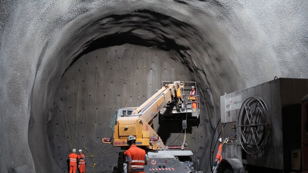 Cloudflare Workers 在开挖 Tunnels（误）